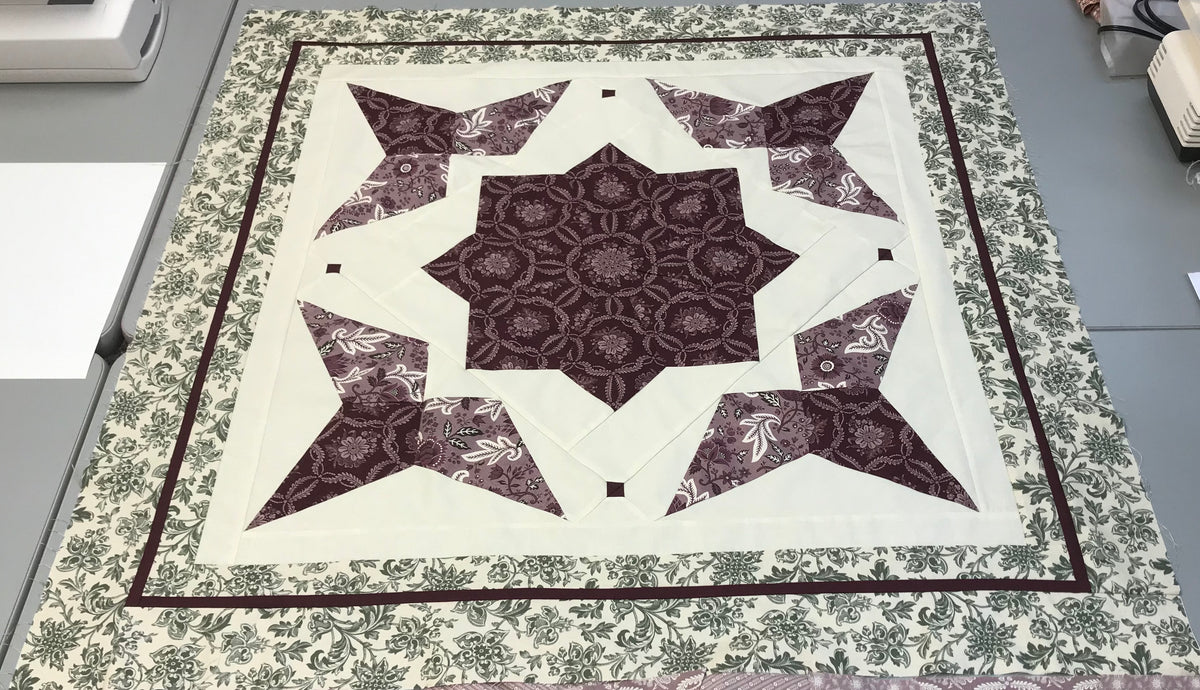 Diamond Point Pattern - Table Topper – Blueberryquiltco